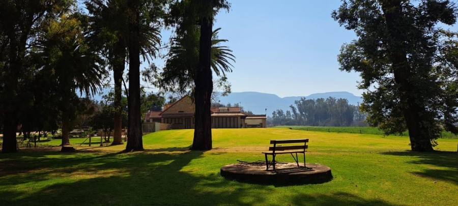 6 Bedroom Property for Sale in Remhoogte AH North West